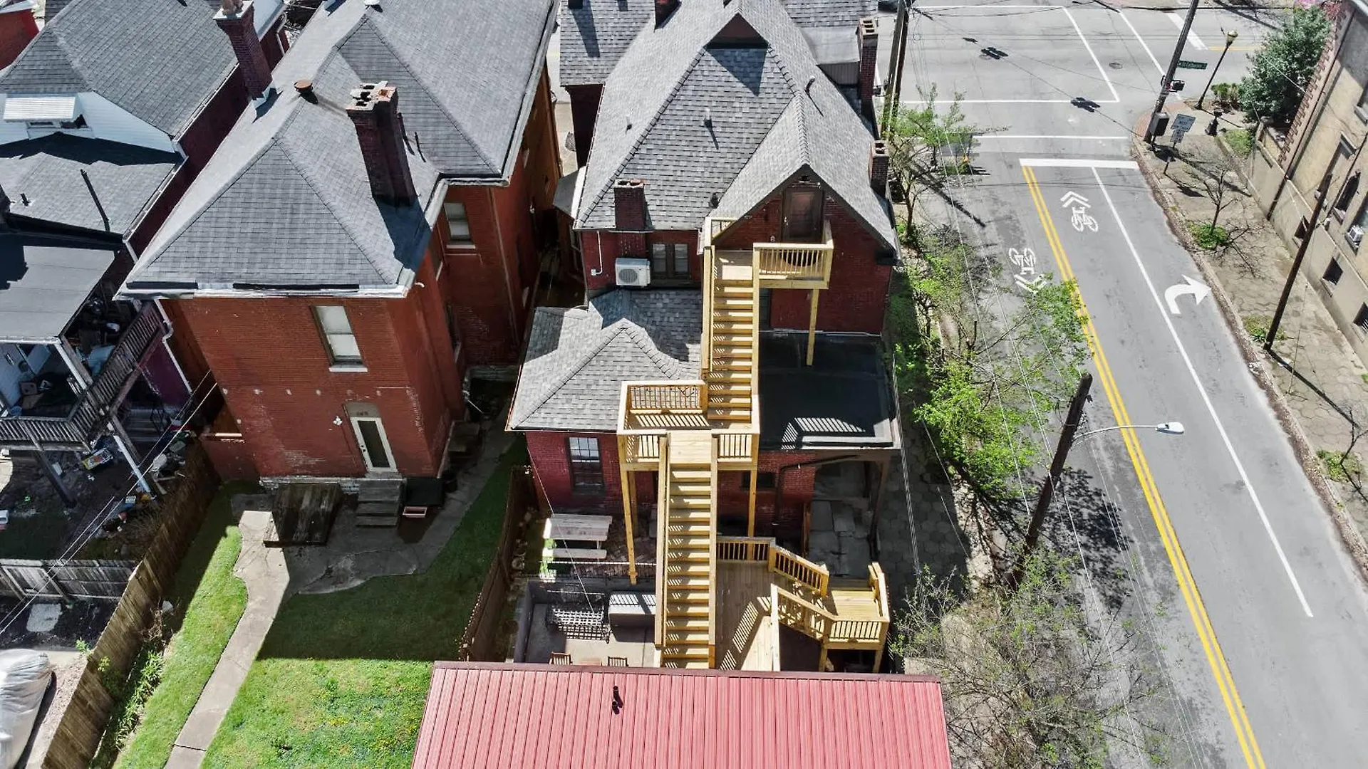 Cozy Top-Floor Retreat In The Heart Of Louisville 0*,